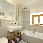 Townhouse ポレンサ
